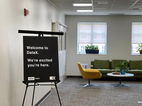 DataX Sign